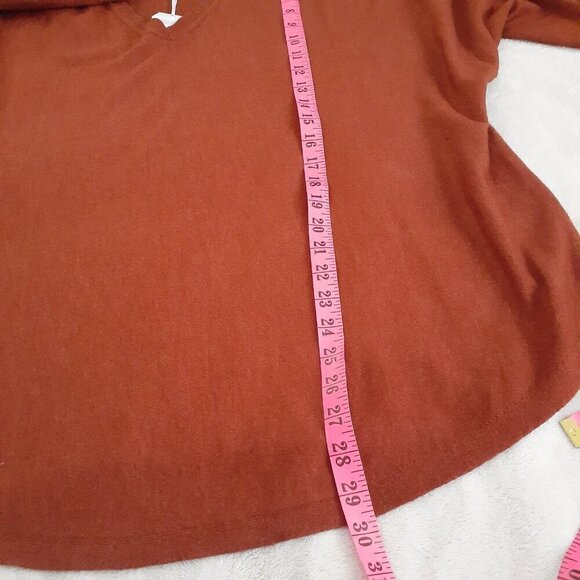 Vila Milano NWT Women's Size 2X Burnt Orange Soft V Neck Long Sleeve Sweater - Picture 9 of 10